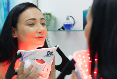 Twickenham’s Dermalux LED Therapy vs Home Masks: What Your Skin Really Needs