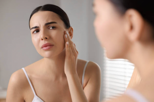 How Stress, Sleep & Lifestyle Affect Your Skin (And Treatment for Stressed Skin)